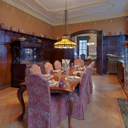 Akwaaba Mansion Bed & Breakfast นิวยอร์ก ภายนอก รูปภาพ