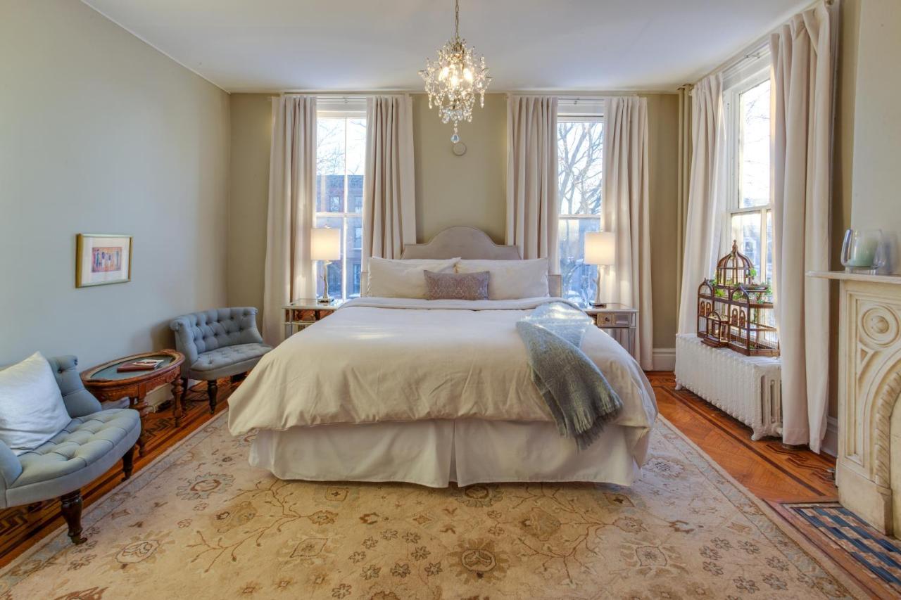 Akwaaba Mansion Bed & Breakfast นิวยอร์ก ภายนอก รูปภาพ