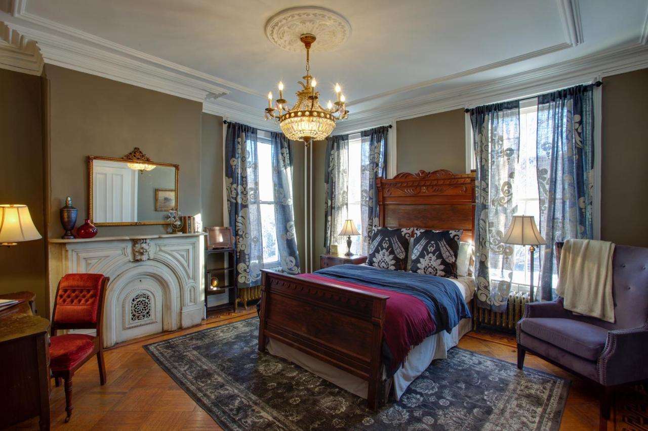 Akwaaba Mansion Bed & Breakfast นิวยอร์ก ภายนอก รูปภาพ