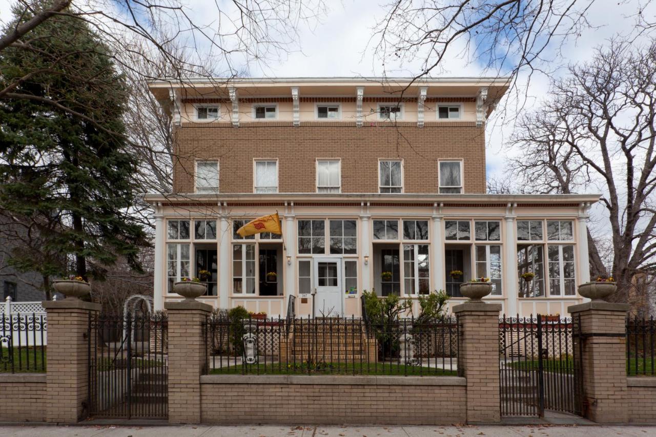 Akwaaba Mansion Bed & Breakfast นิวยอร์ก ภายนอก รูปภาพ